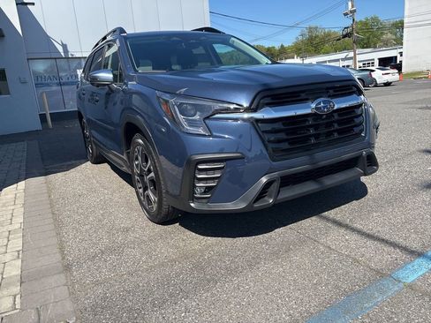 Certified 2023 Subaru Ascent Limited w/ Technology Package AWD/4WD image 2