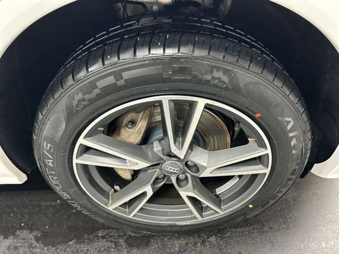 Used 2020 Audi Q5 e Prestige w/ Prestige Package AWD/4WD image 8