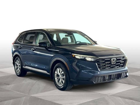 Used 2025 Honda CR-V LX image 2