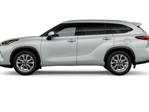 New 2026 Toyota Highlander Limited AWD/4WD image 3