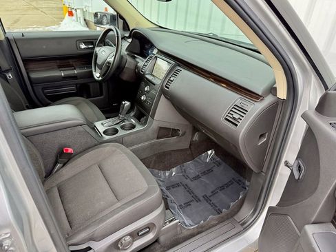 Certified 2019 Ford Flex SEL image 20