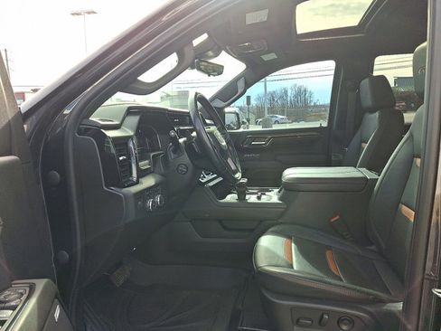 Used 2023 GMC Sierra 1500 AT4 w/ Technology Package image 14