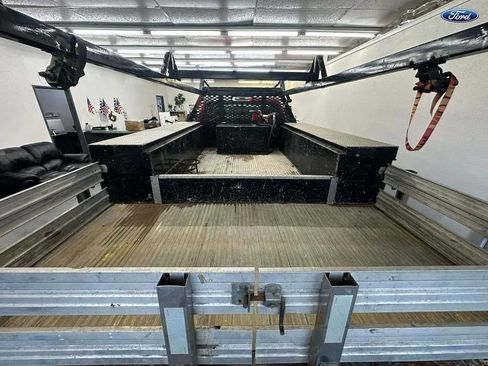 Used 2012 Ford F450 XL w/ XL Value Pkg image 18