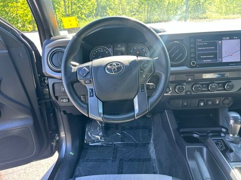 Certified 2023 Toyota Tacoma TRD Sport AWD/4WD image 14
