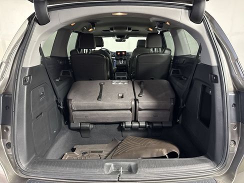Used 2018 Honda Odyssey Touring image 34