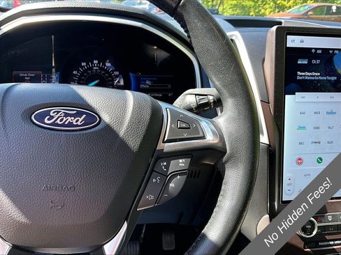 Used 2021 Ford Edge SEL w/ Cargo Accessory Package AWD/4WD image 17