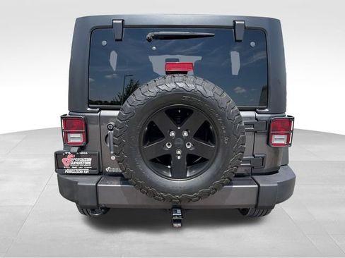 Used 2017 Jeep Wrangler Unlimited Sport AWD/4WD image 6