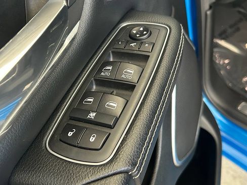 Used 2020 RAM 1500 Laramie RWD image 42