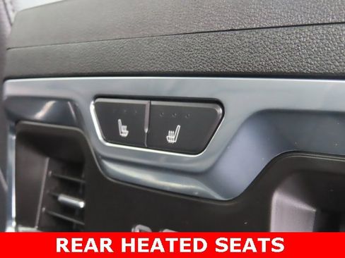 Used 2024 GMC Sierra 2500 Denali image 28