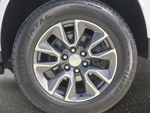 Used 2021 Chevrolet Tahoe LT image 37