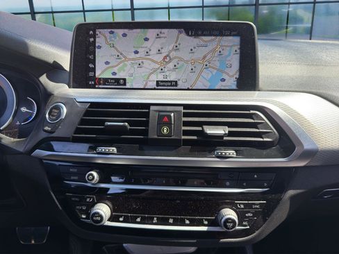 Used 2019 BMW X4 xDrive30i w/ M Sport Package AWD/4WD image 16