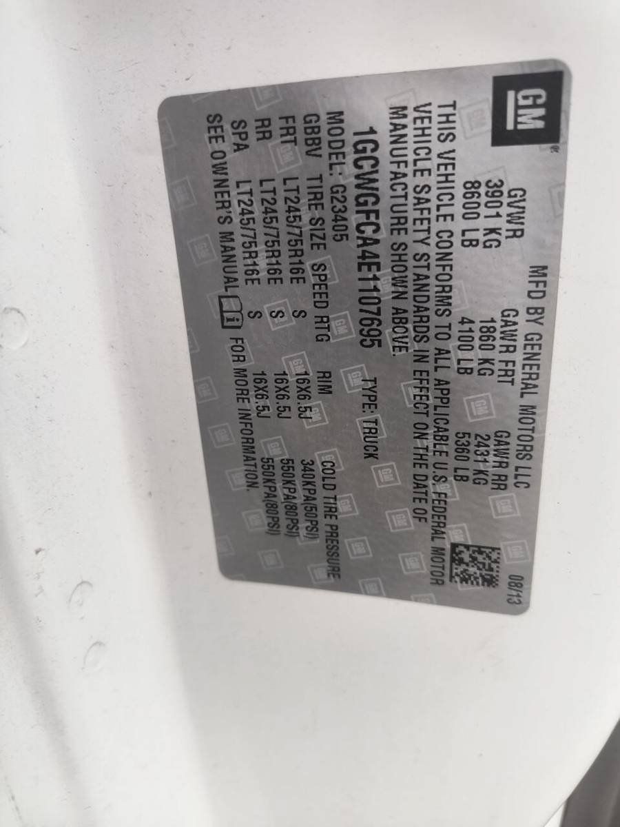 Used 2014 Chevrolet Express 2500 RWD image 41