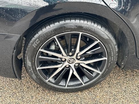 Used 2023 Toyota Camry SE image 40