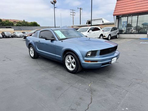 Used 2006 Ford Mustang Coupe RWD image 8