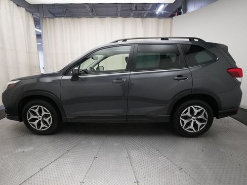 Used 2023 Subaru Forester Premium w/ Popular Package #3 AWD/4WD image 25