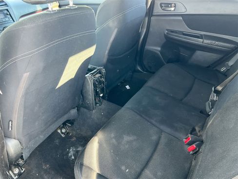 Used 2014 Subaru Crosstrek 2.0i Premium image 18