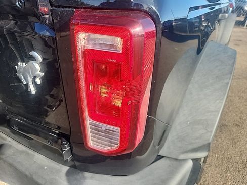 Used 2021 Ford Bronco Big Bend w/ Sasquatch Package AWD/4WD image 14