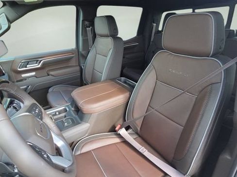 New 2026 GMC Sierra 1500 Denali AWD/4WD image 19