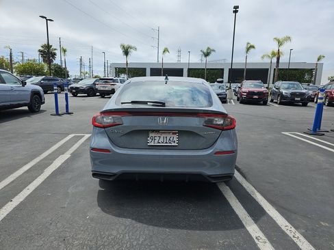 Used 2023 Honda Civic Sport image 13