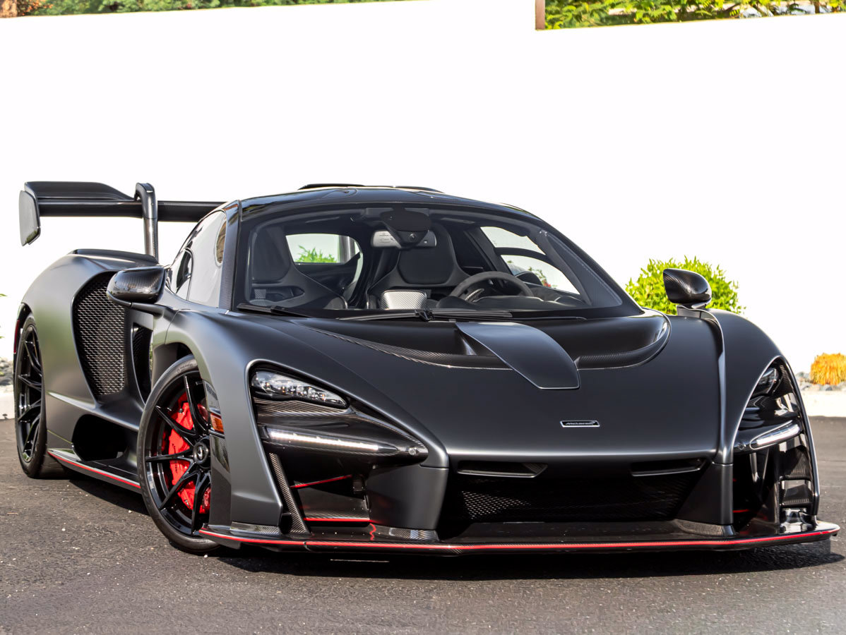 Used 2019 McLaren Senna RWD image 5