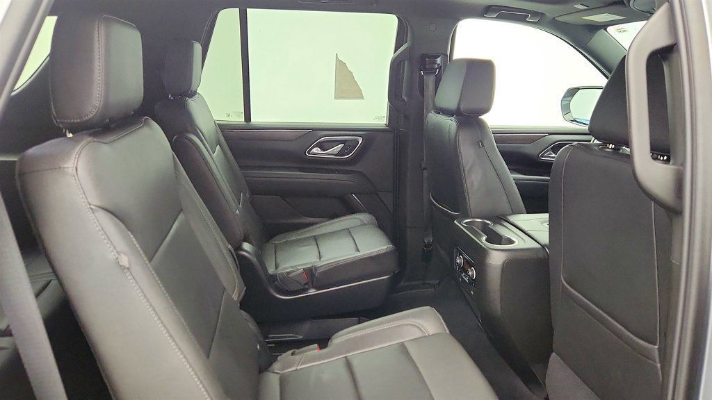 Used 2023 Chevrolet Tahoe Z71 w/ Luxury Package AWD/4WD image 26