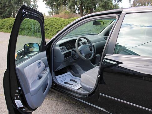 Used 1999 Toyota Camry LE image 5