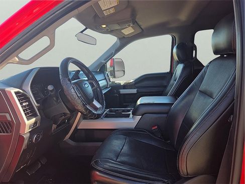 Used 2018 Ford F250 Lariat w/ Lariat Value Package image 11