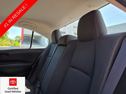 Certified 2025 Toyota Corolla LE FWD image 20
