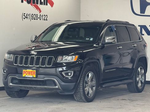 Used 2015 Jeep Grand Cherokee Limited w/ Trailer Tow Group IV image 7