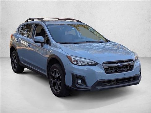 Used 2019 Subaru Crosstrek 2.0i Premium image 3
