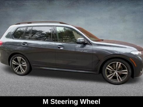 Used 2020 BMW X7 xDrive40i w/ M Sport Package AWD/4WD image 32