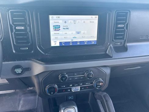 Used 2023 Ford Bronco Big Bend AWD/4WD image 16