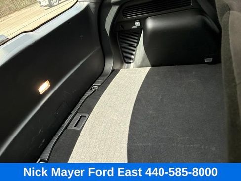 Used 2022 Ford Escape SE w/ Convenience Package FWD image 27