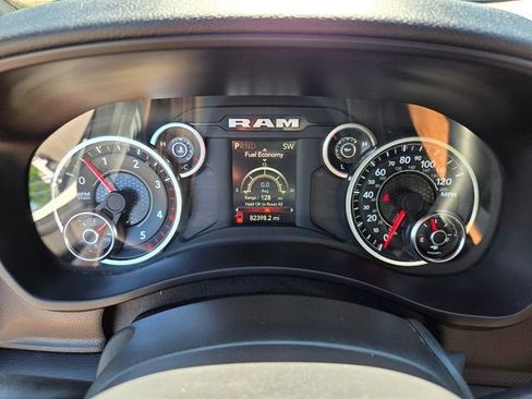 Used 2024 RAM 2500 Big Horn w/ Off Road Package AWD/4WD image 33