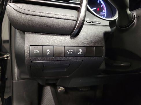 Used 2022 Toyota Camry LE w/ Carpet Mat Package (TMS) FWD image 22