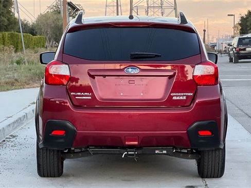 Used 2017 Subaru Crosstrek 2.0i Premium image 5