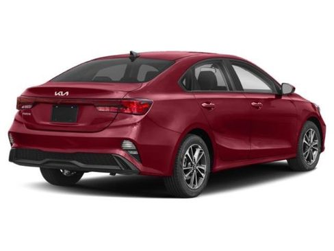 Used 2024 Kia Forte LXS image 19