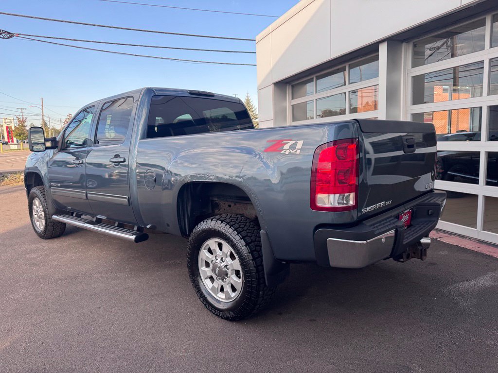Used 2014 GMC Sierra 2500 SLT w/ SLT Convenience Package AWD/4WD image 3