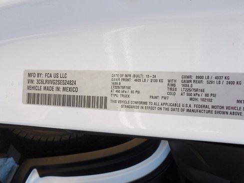 Used 2025 RAM ProMaster 2500 w/ U-Haul Equipment Group FWD image 32