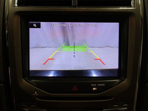 Used 2013 Lincoln MKX FWD image 28