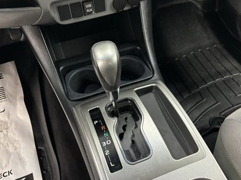 Used 2015 Toyota Tacoma 4x4 Access Cab image 27