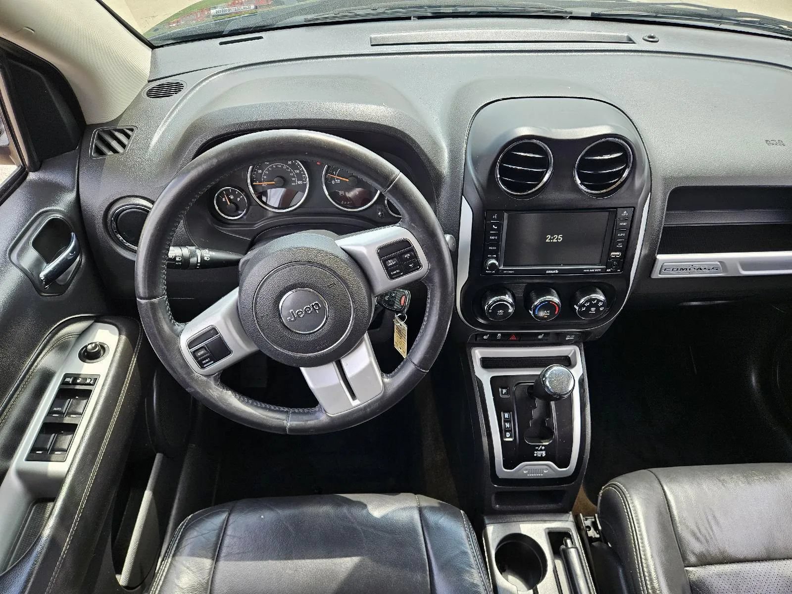 Used 2017 Jeep Compass High Altitude AWD/4WD image 13