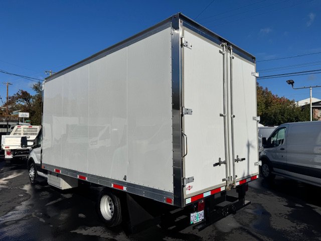 Used 2022 Ford Transit 350 DRW RWD image 2