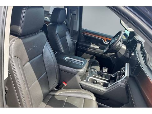 Used 2022 GMC Sierra 1500 Denali AWD/4WD image 25