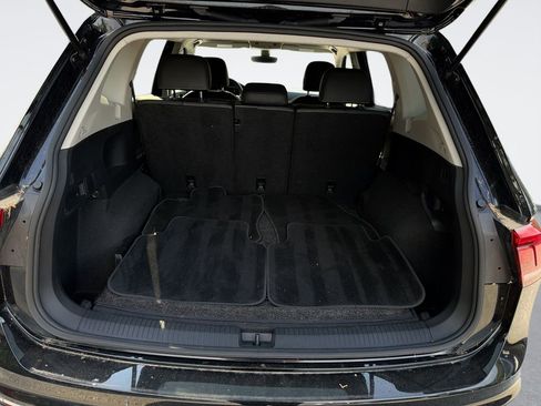 Used 2025 Ford Escape ST-Line Select AWD/4WD image 19