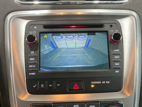 Used 2016 GMC Acadia SLT image 21