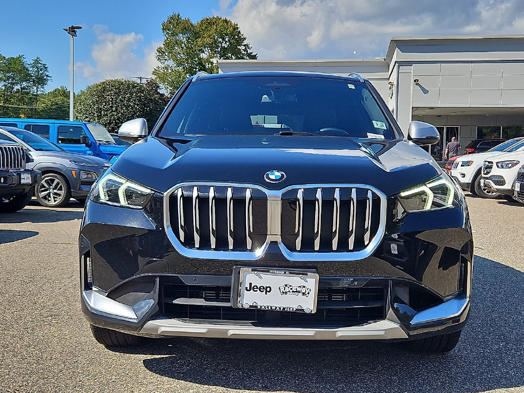 Used 2023 BMW X1 xDrive28i w/ Convenience Package AWD/4WD image 2