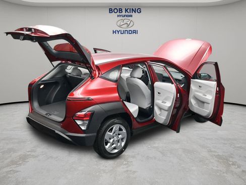 New 2026 Hyundai Kona SE FWD image 26
