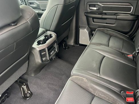New 2026 RAM 2500 Laramie AWD/4WD image 8
