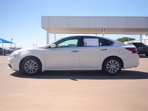 Used 2018 Nissan Altima 2.5 S w/ S Convenience Package image 6